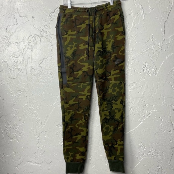 Nike Men’s Tech Fleece Camo Pants S - Picture 2 of 6